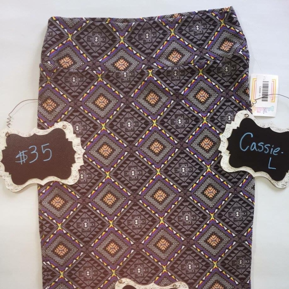 Cassie L NWT